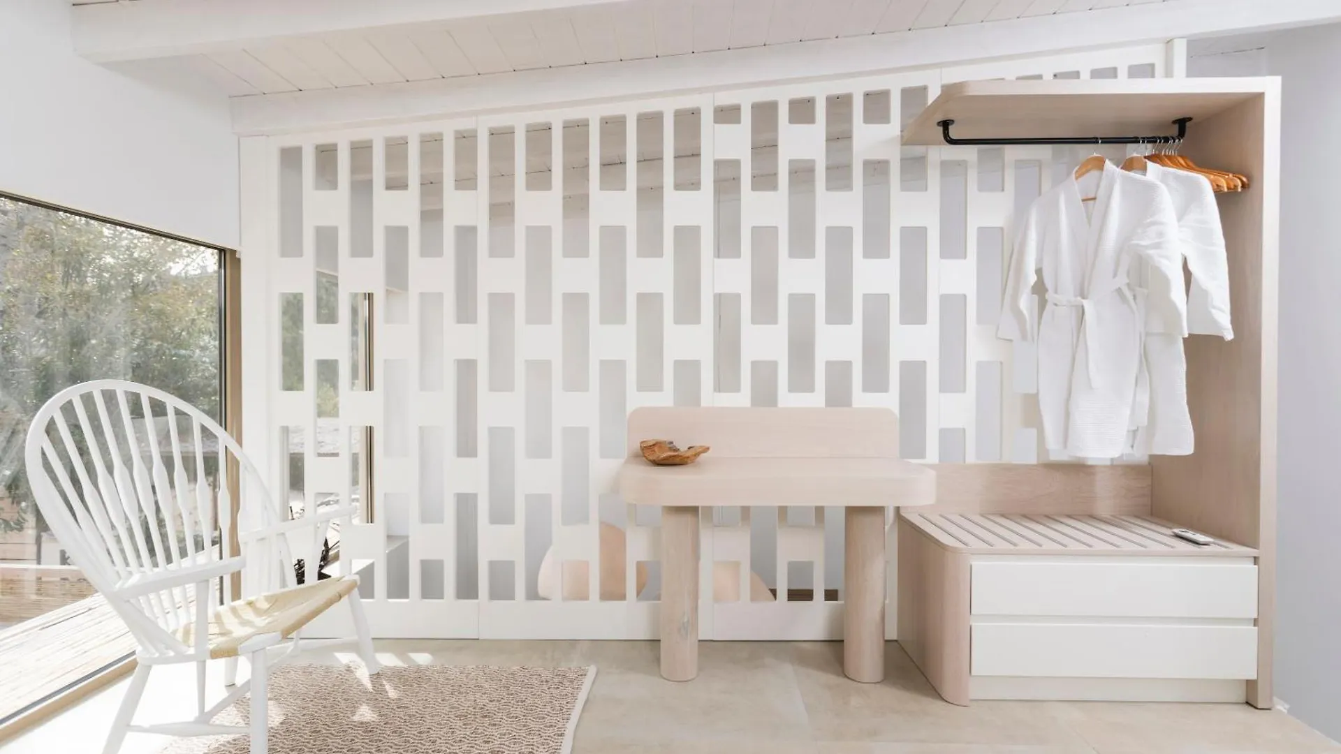 Nusa Suites & Villas Pefkochori Aparthotel