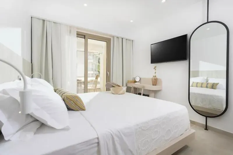 Nusa Suites & Villas Pefkochori 0*,  Greece