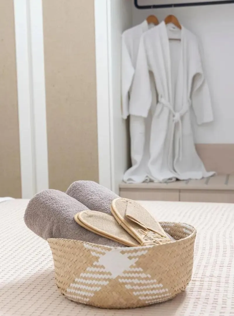 Nusa Suites & Villas Pefkochori Greece