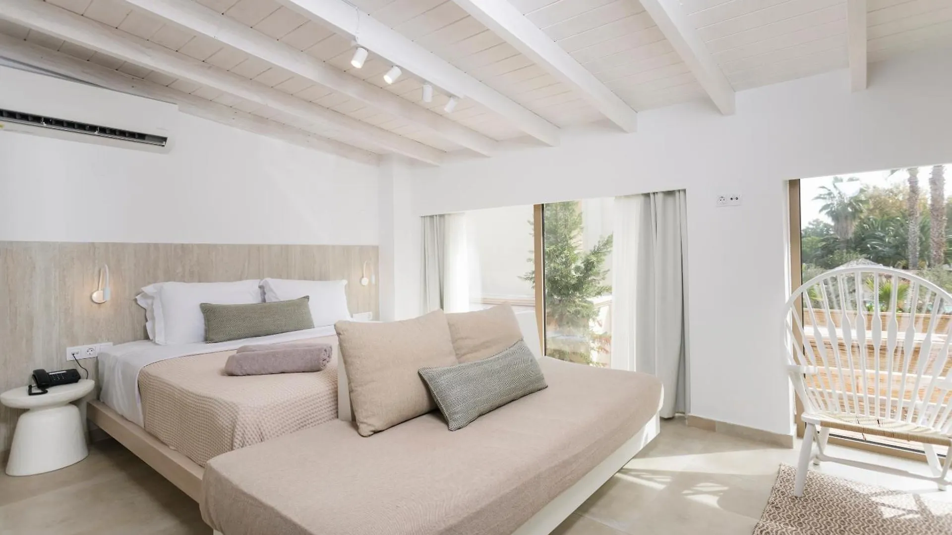 Aparthotel Nusa Suites & Villas Pefkochori Greece