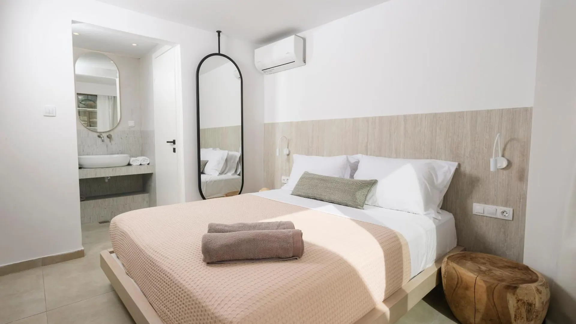 Nusa Suites & Villas Pefkochori