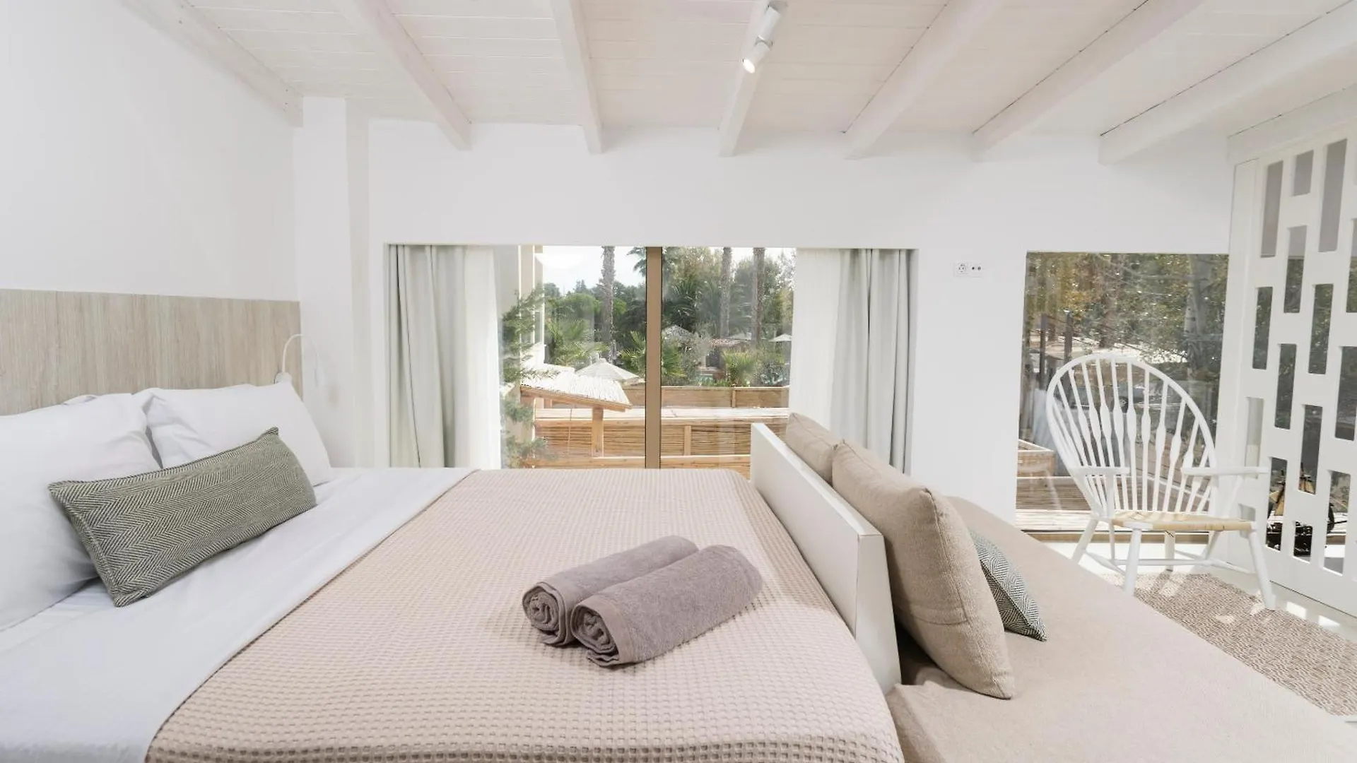 Nusa Suites & Villas Pefkochori