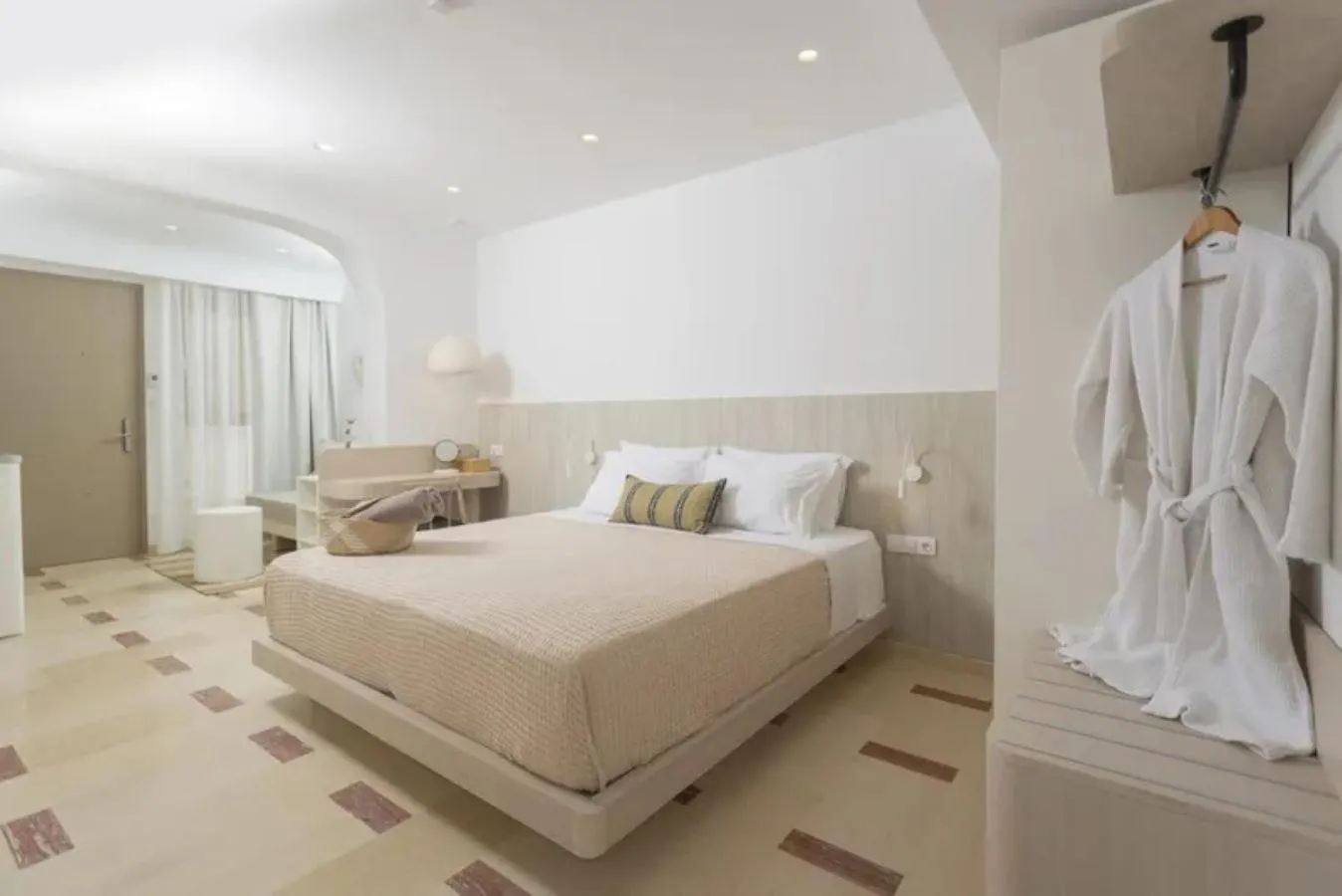 Aparthotel Nusa Suites & Villas Pefkochori