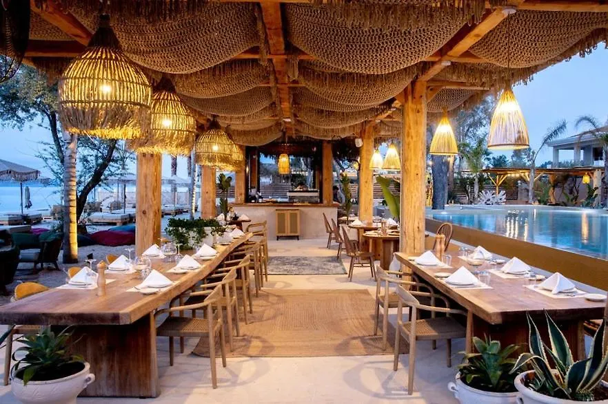 Aparthotel Nusa Suites & Villas Pefkochori