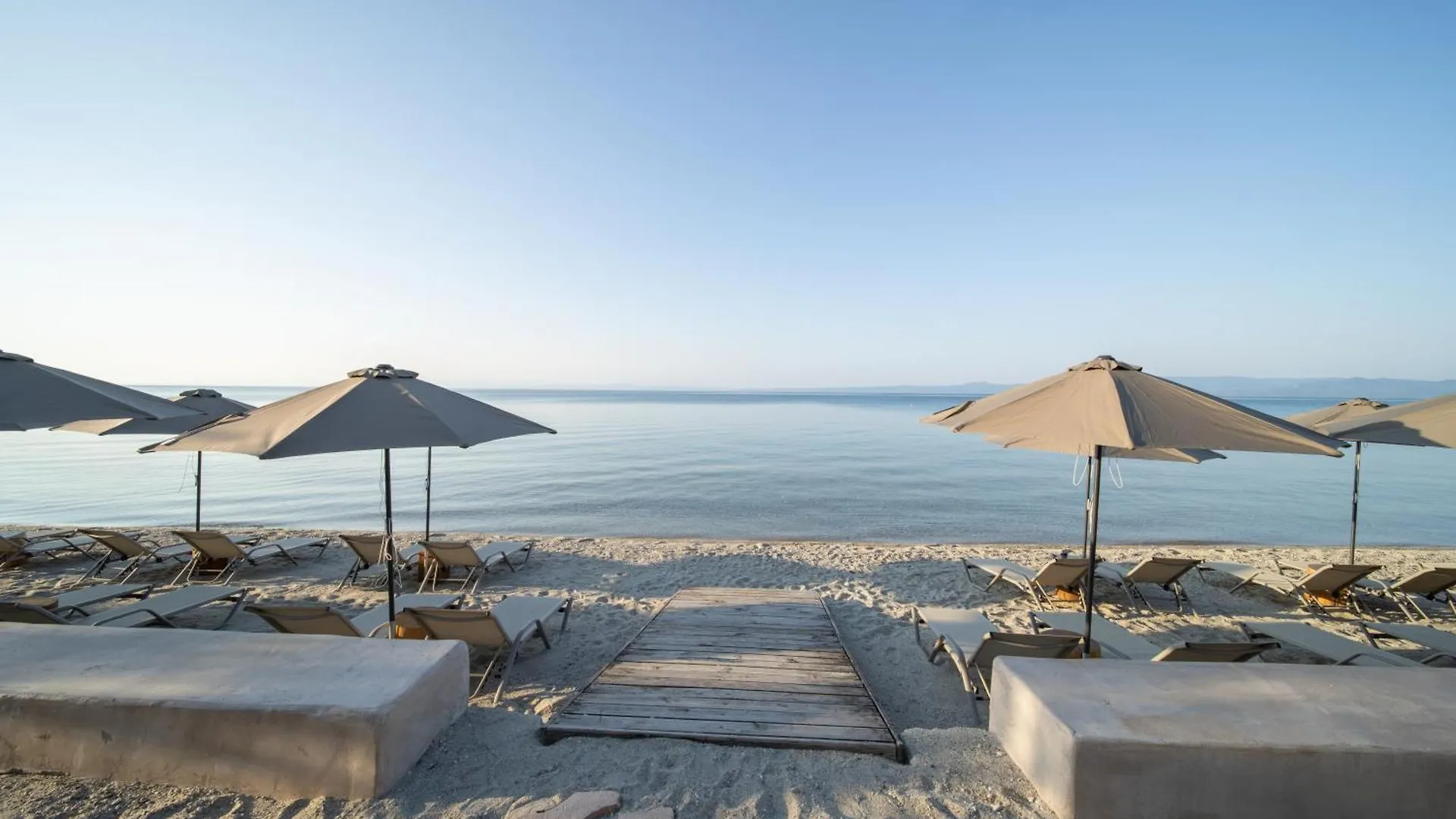 Nusa Suites & Villas Pefkochori