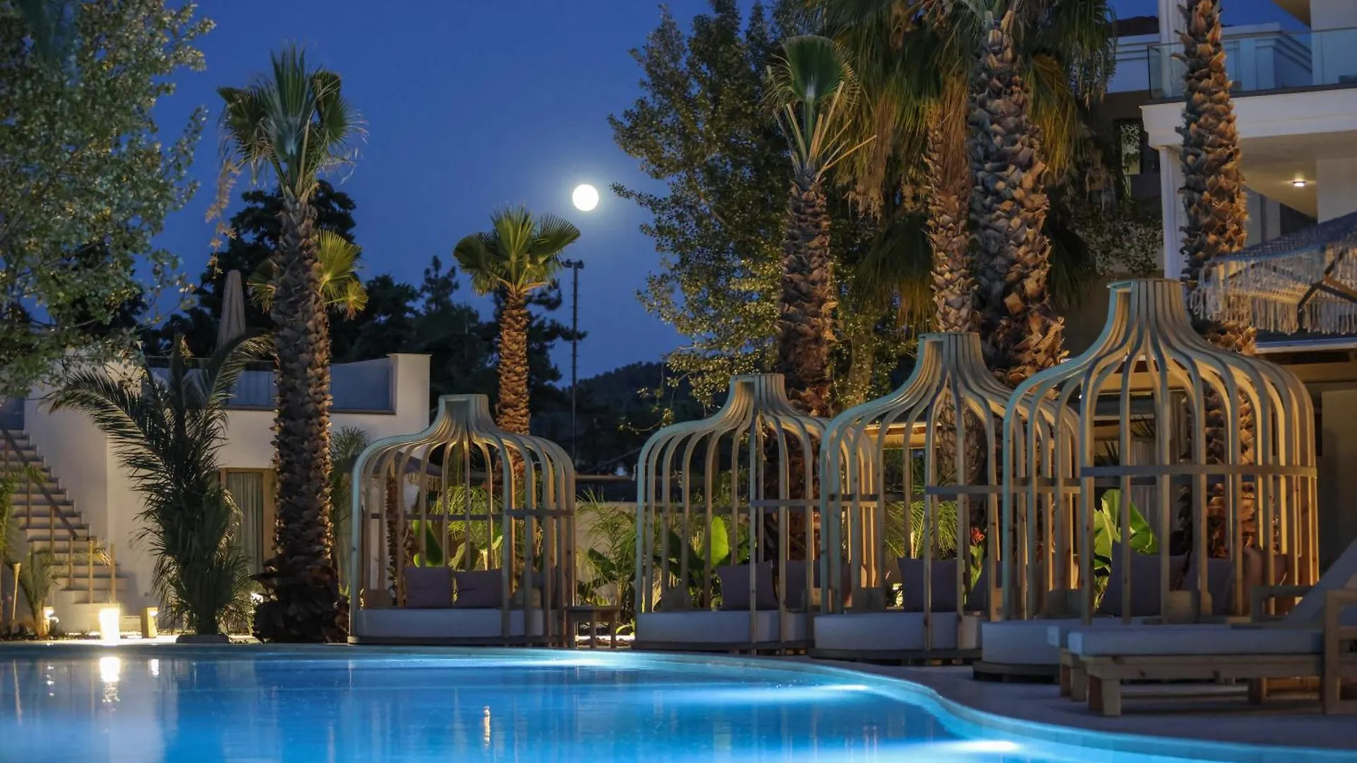 Nusa Suites & Villas Pefkochori